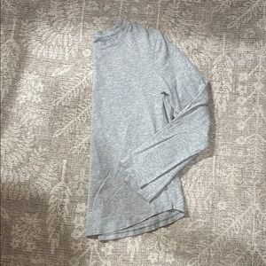 lululemon athletica Gray Long Sleeve Tee